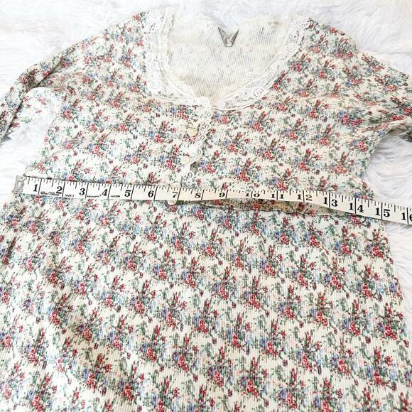 Appel Sleep Wear Floral Vintage Nightgown Size Small - Picture 4 of 9